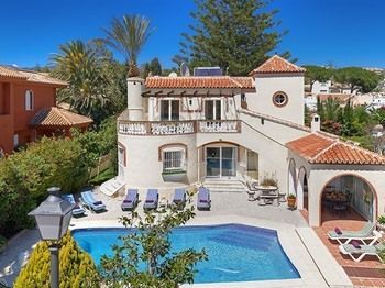 Los Arcos Marbella Buitenkant foto